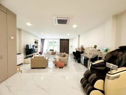 Hougang Avenue 2 (D19), Terrace #460679591
